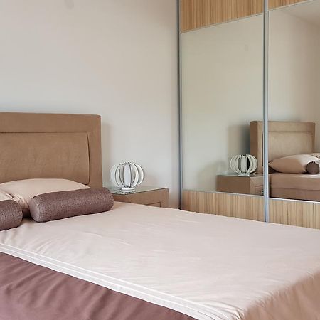 Apartment Olive Bar Luaran gambar